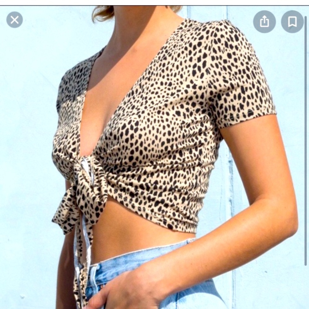 Brandy Melville tie Rae cheetah wrap top